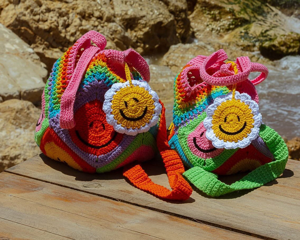 The Dream Boutique Happy Stitch Bucket Bag Rainbow Fizz