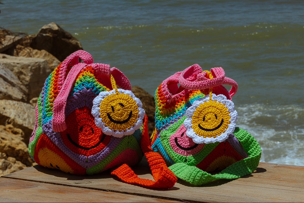The Dream Boutique Happy Stitch Bucket Bag Rainbow Fizz