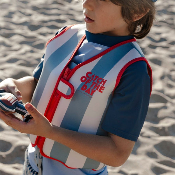 Swim Essentials Catch Of The Day Swim Vest