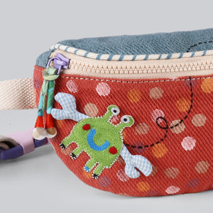Choose Kind Macaw Crab Fest kids' bag